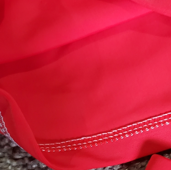 Swimsuit - Picture 3 of 5